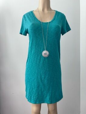 Universal Thread Teal Scoop Neck Short Sleeve Tee